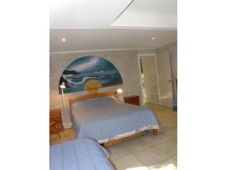 Bunya Seaside Guest house, Point Lookout - 3