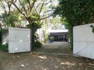 Bunya Seaside Guest house, Point Lookout - 2