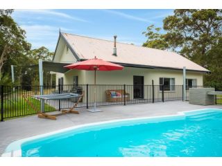 Bush Retreat With Private Pool Guest house, Narooma - 1
