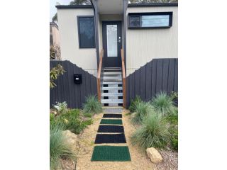 Bushland setting close to Sydney CBD- stand alone apartment Apartment, Sydney - 2
