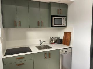 Bushland setting close to Sydney CBD- stand alone apartment Apartment, Sydney - 1