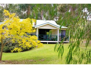 Bushy Lake Chalets Hotel, Margaret River Town - 2