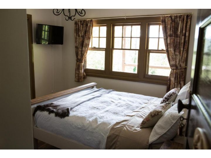 Buttercup Hill Bed and breakfast, Warburton - imaginea 6