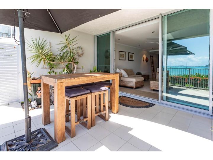 By The Sea Shore With Pool Apartment, Cannonvale - imaginea 19