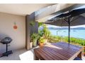 By The Sea Shore With Pool Apartment, Cannonvale - thumb 3