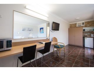 Caboolture Motel Hotel, Queensland - 4