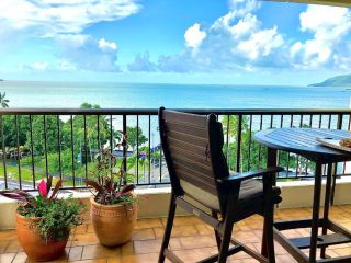 Cairns Apartment Esplanade Ocean Views Apartment, Cairns - 1