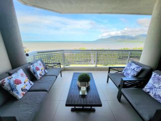 Cairns Luxury Seaview Apartment Apartment, Cairns North - 5
