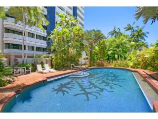 Cairns Luxury Waterfront Apartment Apartment, Cairns - 4