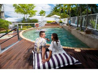 Sunshine Tower Hotel Hotel, Cairns - 1