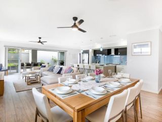 Calypso at Jervis Bay - 4 Mins Walk to Beach and Pool Guest house, Callala Beach - 2