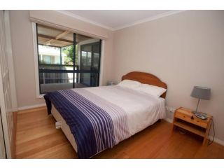 Cambroe Guest house, Lakes Entrance - 5