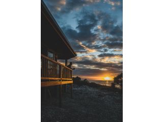 Camp Island Lodge Villa, Queensland - 3