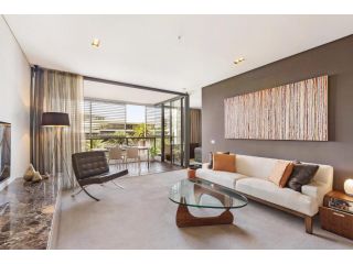 Stylish 1 bdrm Camperdown - Car park, Gym & Pool Apartment, Sydney - 1