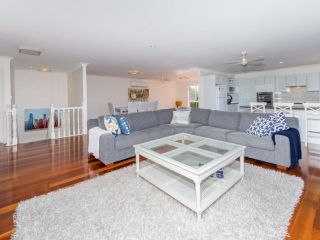 Canomii Close 24 - Nelson Bay Guest house, Shoal Bay - 5