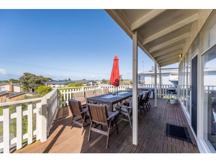 CAPES COASTAL CHARMER 26 Spray St Guest house, Cape Paterson - imaginea 8