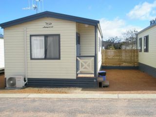 Capital Country Holiday Park Accomodation, Canberra - 2