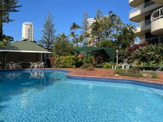 Capricornia Apartments Aparthotel, Gold Coast - 4