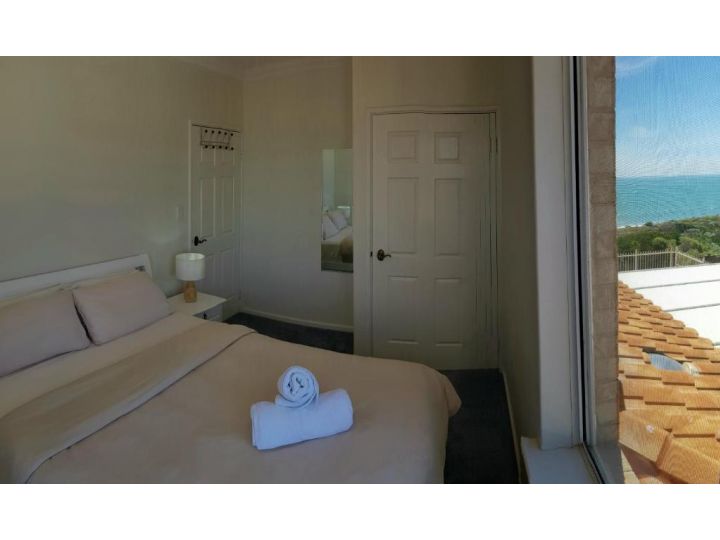 Caravel Beach House Mandurah Guest house, Wannanup - imaginea 7