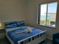 Caravel Beach House Mandurah Guest house, Wannanup - thumb 8