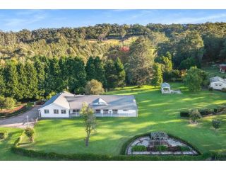 Carlyle Cottage, Luxury Country Home, Berry Guest house, New South Wales - 2