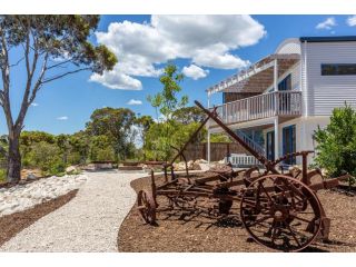 Carpe Mykonos - BRAND NEW HOME - bushland retreat Guest house, Margaret River Town - 1