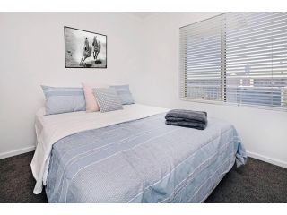 Carrington Getaway City - 3 Bedrms 2 floors WIFI Apartment, Adelaide - 5