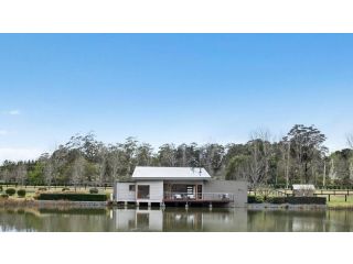 Casa Sul Lago in the H'Lands Villa, New South Wales - 2