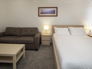 Cascades 3 Well Appointed and Central location Guest house, Jindabyne - 4