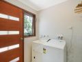 Caseys Pet Friendly Beach Cottage Guest house, Mystery Bay - thumb 8