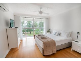 Cashelmara Beachfront Apartments Aparthotel, Gold Coast - 4