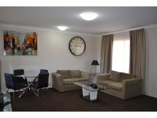 Cattlemans Country Motor Inn & Serviced Apartments Aparthotel, Dubbo - 3