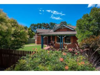 Live Like a Mudgee Local in a Prime Location at Cavalo Guest house, Mudgee - 2