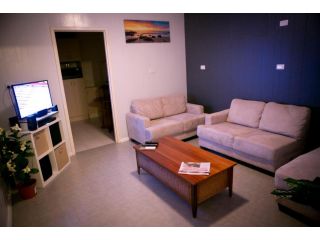 Cave Place Units Apartment, Coober Pedy - 2