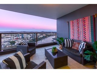 African Escape on Level 38 - Balcony with Views Apartment, Brisbane - 4