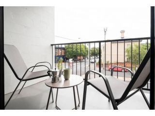 CBD apartment by the Hospital. WiFi and Parking Apartment, Launceston - 3