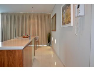 CBD Executive APT Apartment, Adelaide - 5