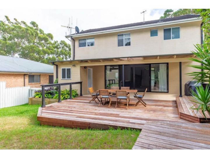 Central Coast - Luxurious Beach House 400m to Beach Guest house, Bateau Bay - imaginea 13