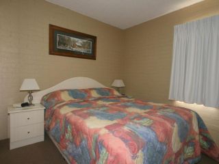 Central Park 10/1 Snowy River Avenue Guest house, Jindabyne - 3