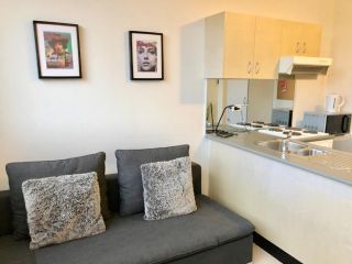 Central Station - 1 bedroom apt with city view Apartment, Sydney - 1