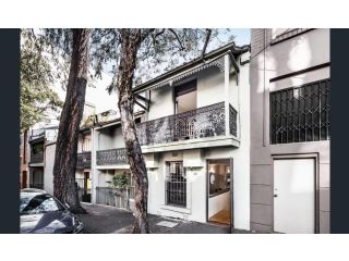 Sydney Central Station Townhouse with 4 beds Guest house, Sydney - 2