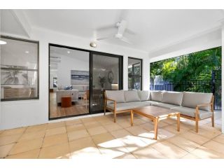 Central Tropical Oasis with Pool Apartment, Noosaville - 4