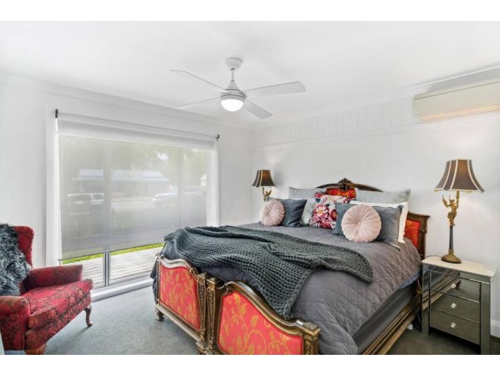 Centrally located in the heart of the King Valley Guest house, Whitfield - imaginea 20