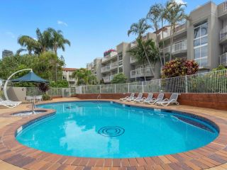CHA Private Apts Markham Court Apartment, Gold Coast - 2