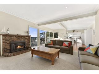 Charles Guest house, Lorne - 1