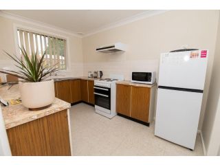 McLachlan Apartment 4, Cosy & Practical, Walk to town Apartment, Orange - 3