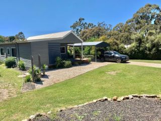 ChÃ¢teau Rosemund - â€˜Your home away from homeâ€™. Guest house, Daylesford - 2