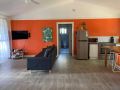 Cheerful 3 bedroom home in peaceful bush setting Guest house, Russell Island - thumb 14