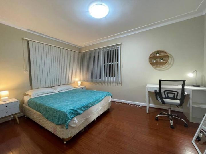 Cheerful 5-Bedrooms Bexley NorthFree Parking Guest house, Sydney - imaginea 19