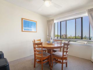 Cheltenham Apartments Unit 11, 40 King St Apartment, Caloundra - 4